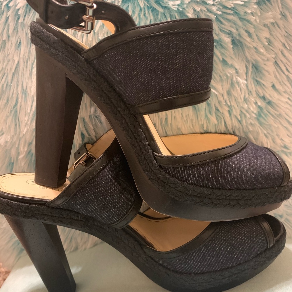 Coach Daria Heels - Picture 5 of 5